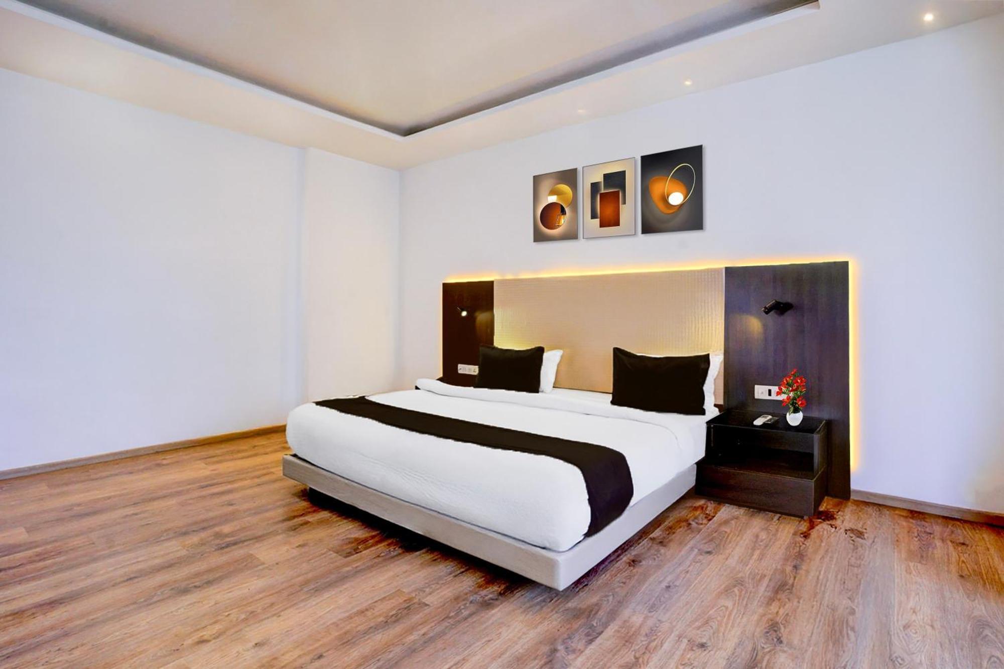 Super Townhouse Bombay Exhibition Centre Goregaon Exterior photo
