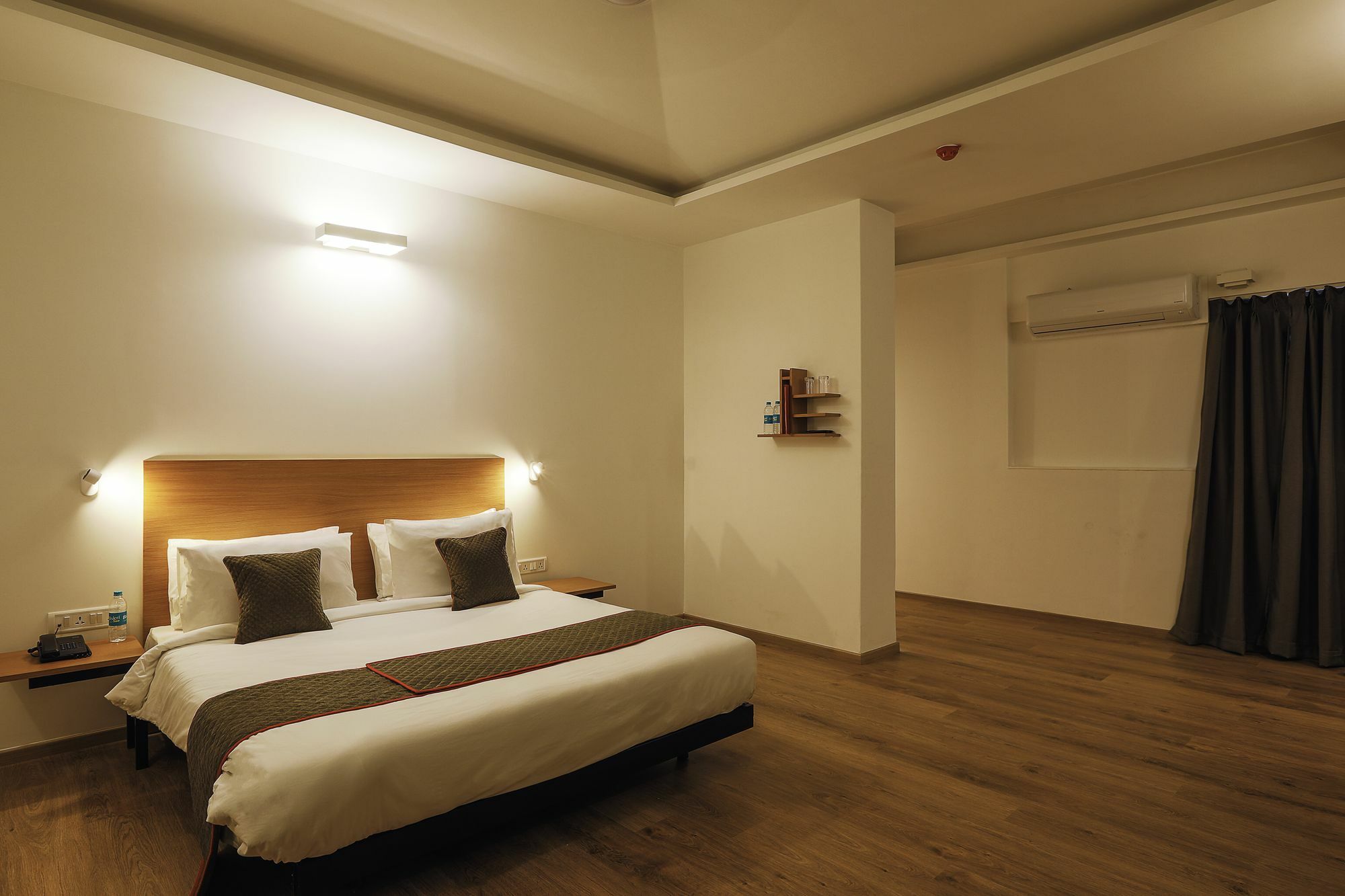 Super Townhouse Bombay Exhibition Centre Goregaon Exterior photo
